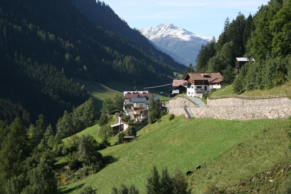 Apart Garni Dorfblick Hotell Kappl  Exteriör bild