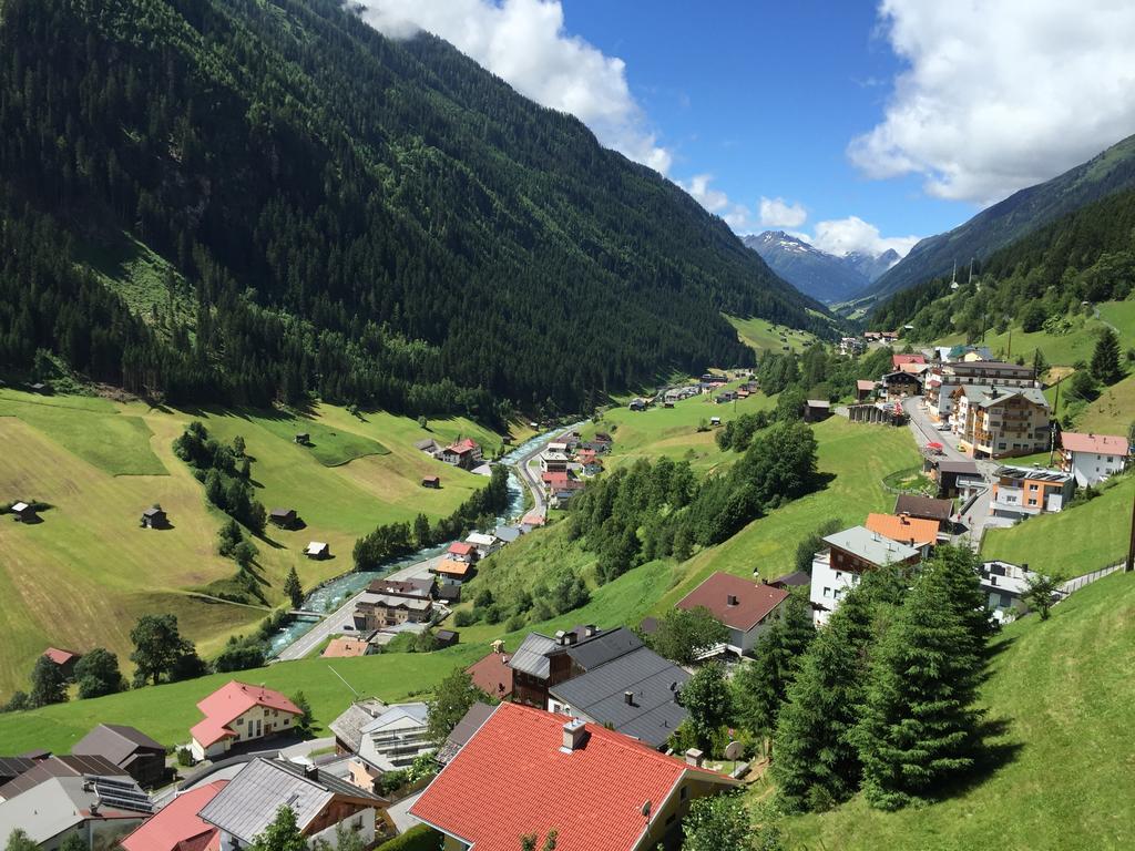 Apart Garni Dorfblick Hotell Kappl  Exteriör bild