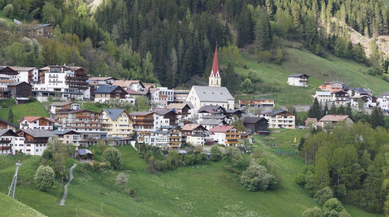 Apart Garni Dorfblick Hotell Kappl  Exteriör bild